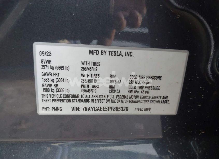 Photo 9 of 2023 Tesla Model Y AWD/LONG RANGE DUAL MOTOR ALL-WHEEL DRIVE (VIN 7SAYGAEE5PF895329)