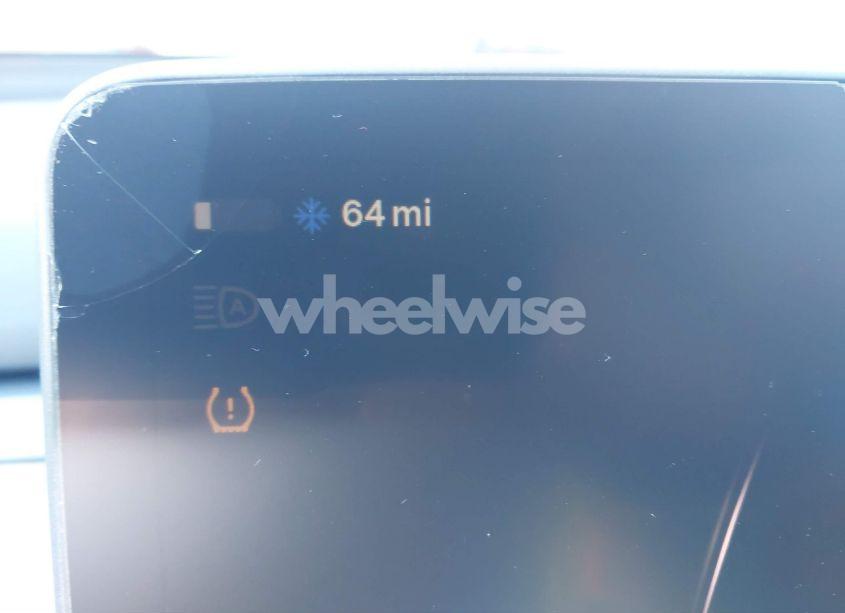 Photo 17 of 2023 Tesla Model Y AWD/LONG RANGE DUAL MOTOR ALL-WHEEL DRIVE (VIN 7SAYGAEE5PF914056)