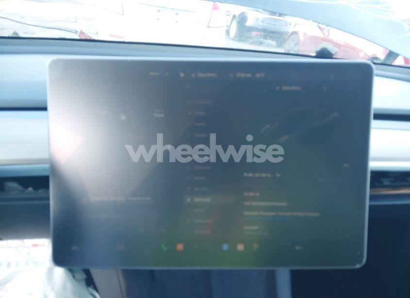 Photo 18 of 2023 Tesla Model Y AWD/LONG RANGE DUAL MOTOR ALL-WHEEL DRIVE (VIN 7SAYGAEE5PF914056)