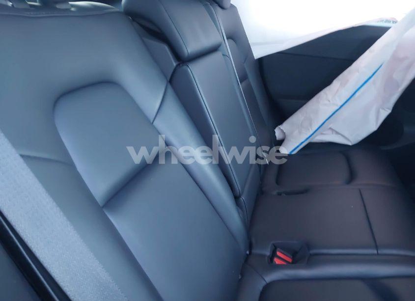 Photo 8 of 2023 Tesla Model Y AWD/LONG RANGE DUAL MOTOR ALL-WHEEL DRIVE (VIN 7SAYGAEE5PF914056)