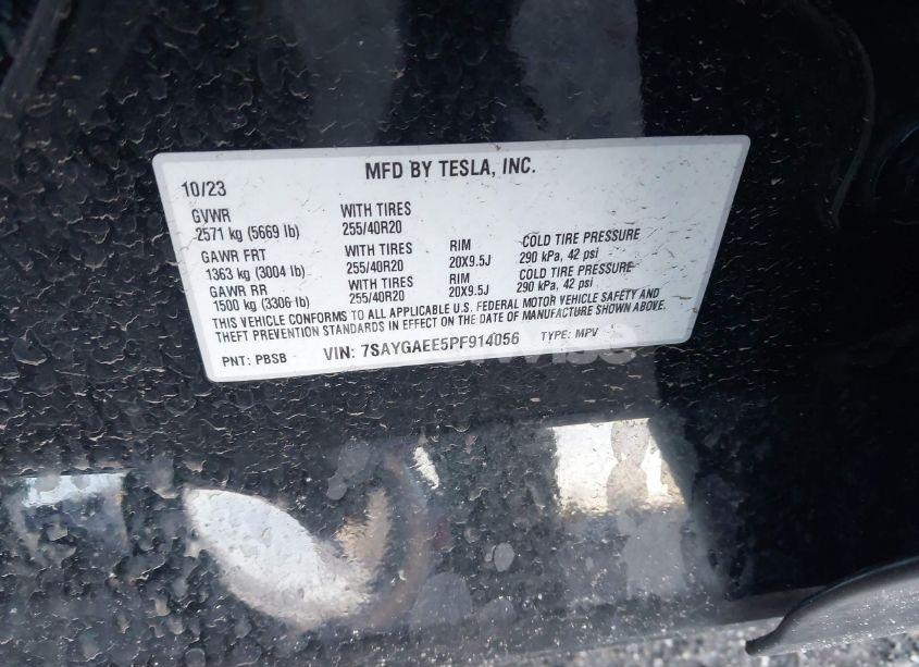 Photo 9 of 2023 Tesla Model Y AWD/LONG RANGE DUAL MOTOR ALL-WHEEL DRIVE (VIN 7SAYGAEE5PF914056)