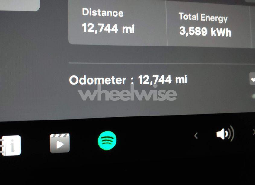 Photo 15 of 2023 Tesla Model Y AWD/LONG RANGE DUAL MOTOR ALL-WHEEL DRIVE (VIN 7SAYGAEE5PF935098)