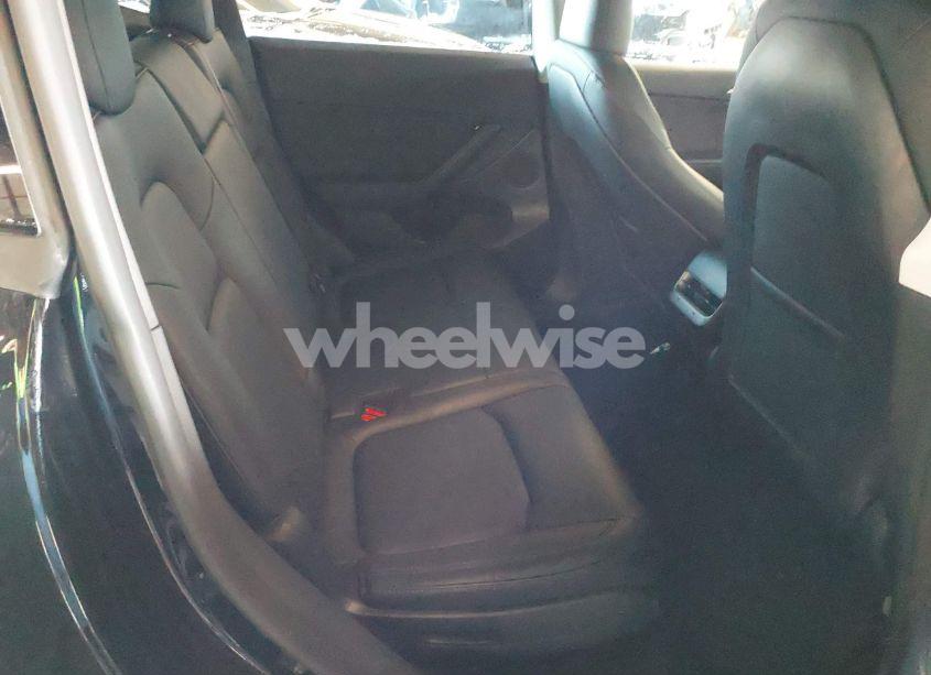 Photo 8 of 2023 Tesla Model Y AWD/LONG RANGE DUAL MOTOR ALL-WHEEL DRIVE (VIN 7SAYGAEE5PF935098)