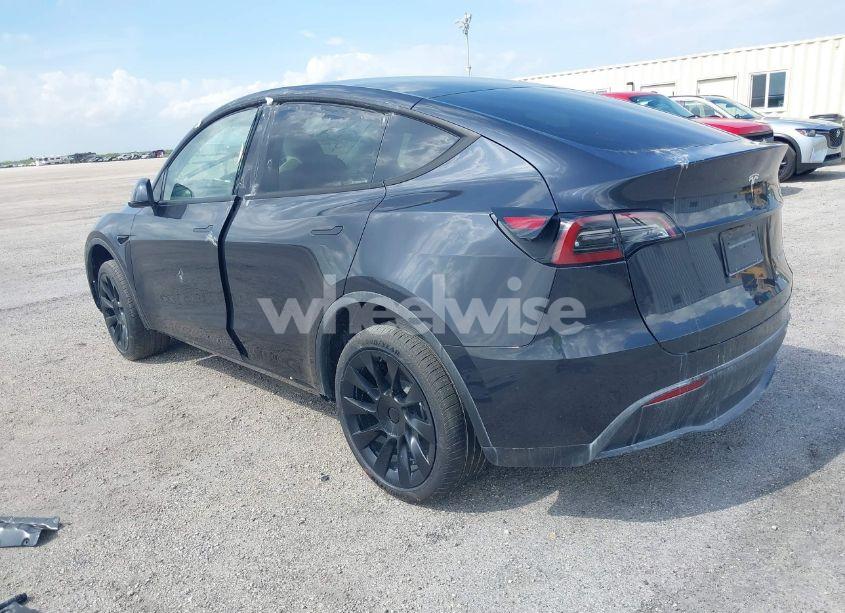 Photo 3 of 2024 Tesla Model Y LONG RANGE DUAL MOTOR ALL-WHEEL DRIVE (VIN 7SAYGAEE5RF074699)