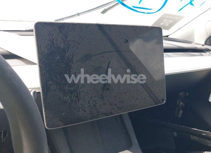 Photo 7 of 2024 Tesla Model Y LONG RANGE DUAL MOTOR ALL-WHEEL DRIVE (VIN 7SAYGAEE5RF074699)