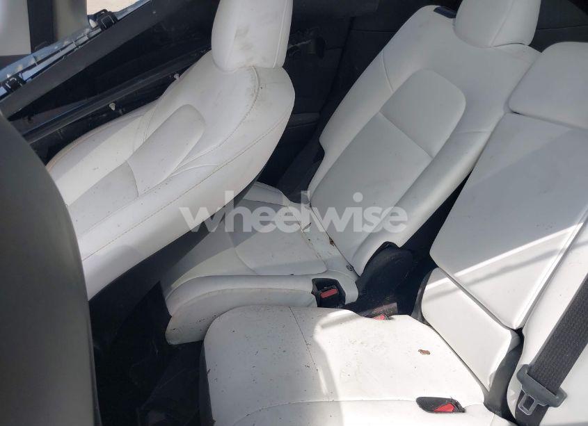 Photo 8 of 2024 Tesla Model Y LONG RANGE DUAL MOTOR ALL-WHEEL DRIVE (VIN 7SAYGAEE5RF074699)