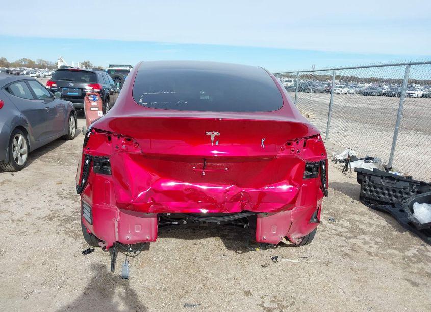Photo 15 of 2024 Tesla Model Y LONG RANGE DUAL MOTOR ALL-WHEEL DRIVE (VIN 7SAYGAEE5RF111329)