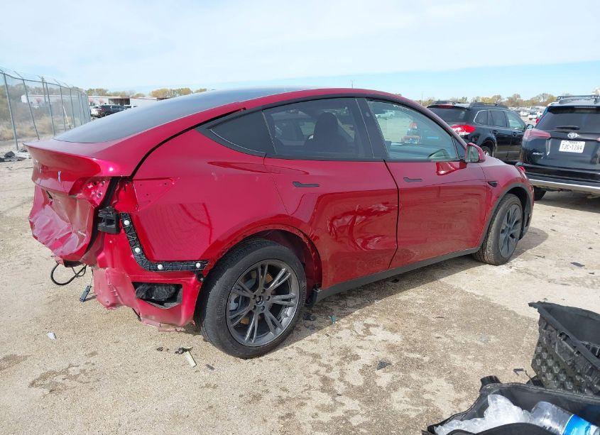 Photo 4 of 2024 Tesla Model Y LONG RANGE DUAL MOTOR ALL-WHEEL DRIVE (VIN 7SAYGAEE5RF111329)