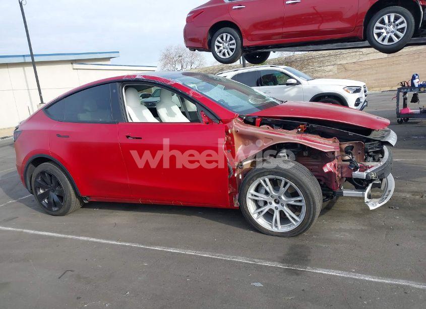 Photo 14 of 2022 Tesla Model Y LONG RANGE DUAL MOTOR ALL-WHEEL DRIVE (VIN 7SAYGAEE6NF310142)
