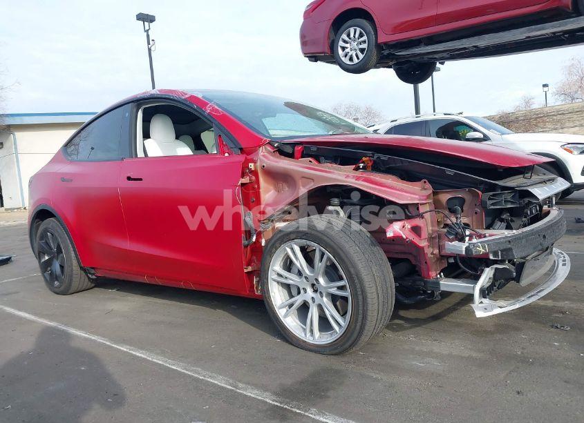 Photo 6 of 2022 Tesla Model Y LONG RANGE DUAL MOTOR ALL-WHEEL DRIVE (VIN 7SAYGAEE6NF310142)