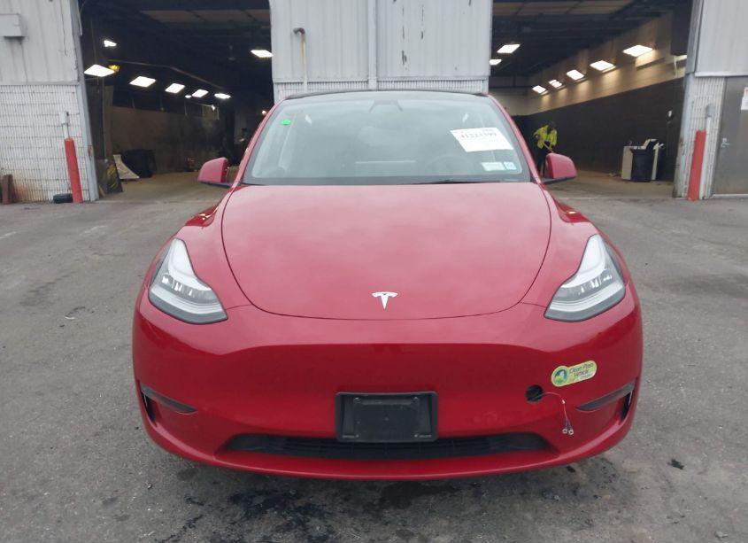 Photo 12 of 2022 Tesla Model Y LONG RANGE DUAL MOTOR ALL-WHEEL DRIVE (VIN 7SAYGAEE6NF422195)