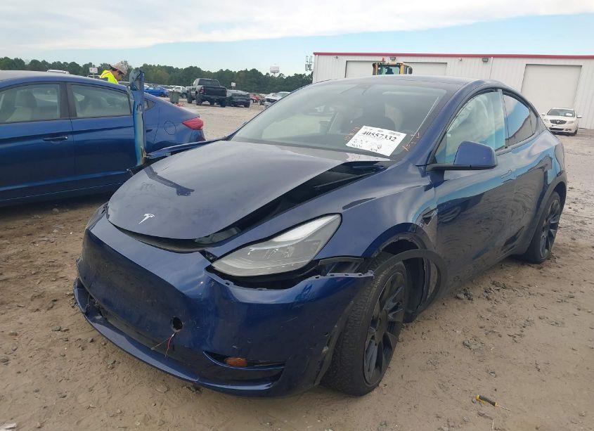 Photo 2 of 2022 Tesla Model Y LONG RANGE DUAL MOTOR ALL-WHEEL DRIVE (VIN 7SAYGAEE6NF515816)