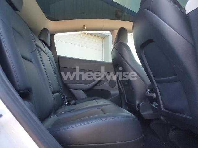 Photo 13 of 2023 TESLA MODEL Y (VIN 7SAYGAEE6PF672426)