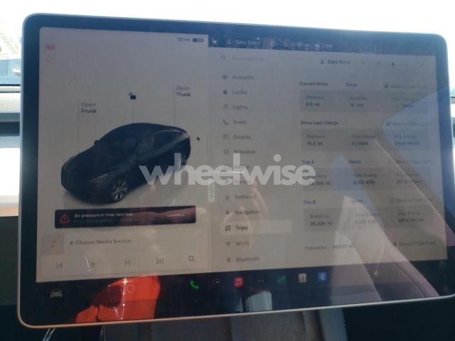 Photo 12 of 2023 TESLA MODEL Y (VIN 7SAYGAEE6PF792033)