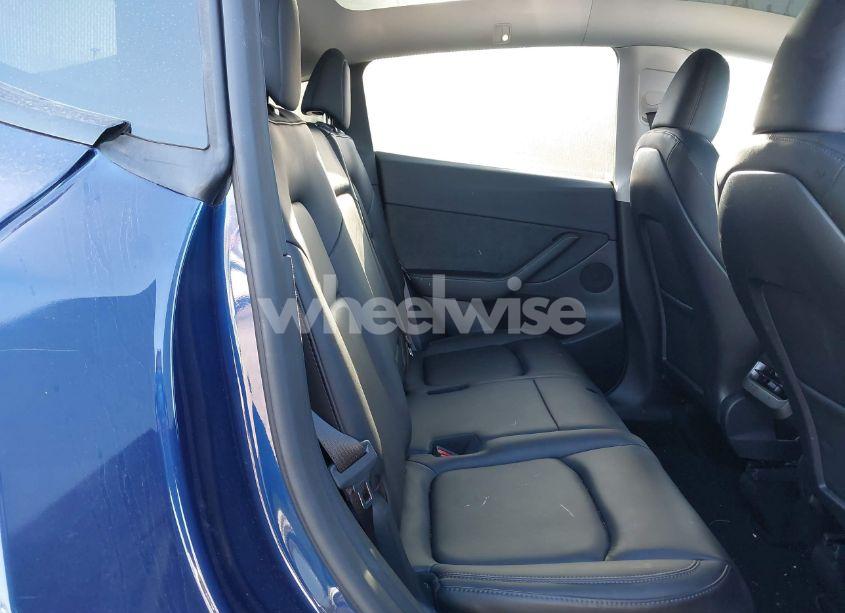 Photo 8 of 2023 Tesla Model Y AWD/LONG RANGE DUAL MOTOR ALL-WHEEL DRIVE (VIN 7SAYGAEE6PF849217)