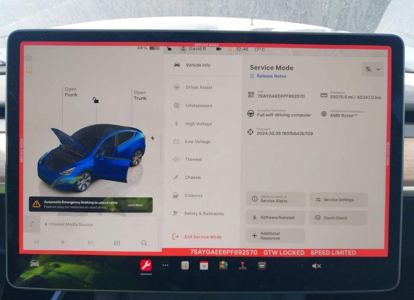 Photo 7 of 2023 Tesla Model Y AWD/LONG RANGE DUAL MOTOR ALL-WHEEL DRIVE (VIN 7SAYGAEE6PF892570)