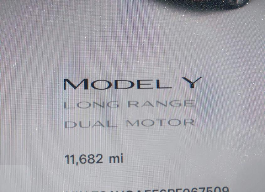 Photo 16 of 2023 Tesla Model Y AWD/LONG RANGE DUAL MOTOR ALL-WHEEL DRIVE (VIN 7SAYGAEE6PF967509)