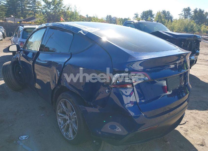 Photo 14 of 2023 Tesla Model Y (VIN 7SAYGAEE7PF611442)