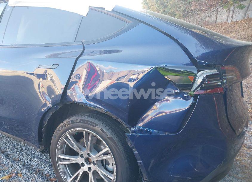 Photo 22 of 2023 Tesla Model Y (VIN 7SAYGAEE7PF611442)