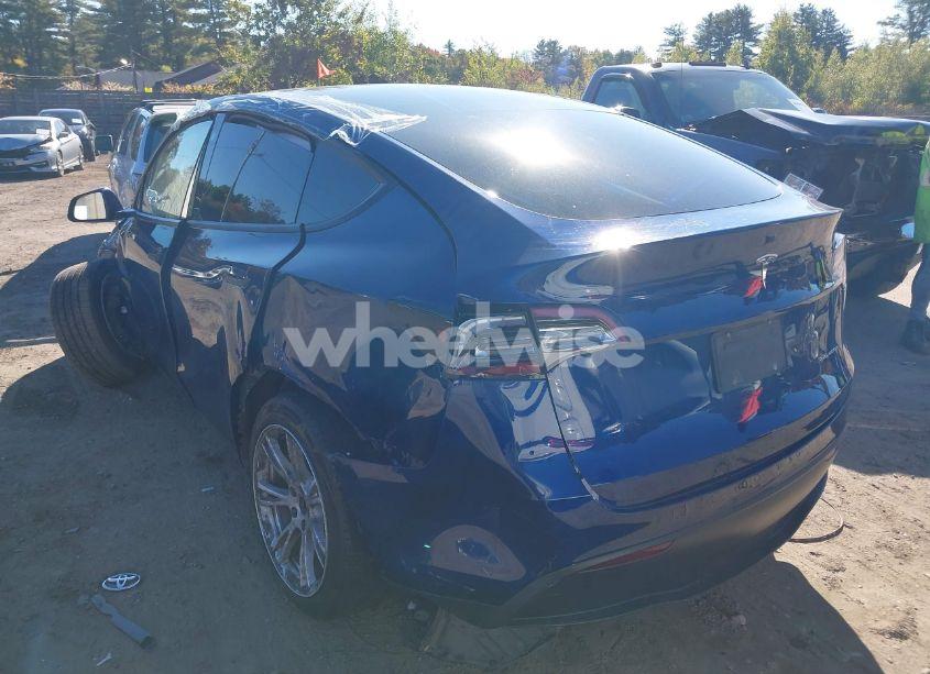 Photo 3 of 2023 Tesla Model Y (VIN 7SAYGAEE7PF611442)