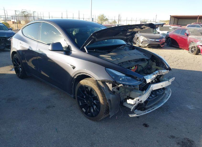 2023 Tesla Model Y AWD/LONG RANGE DUAL MOTOR ALL-WHEEL DRIVE (VIN 7SAYGAEE7PF715171) main photo