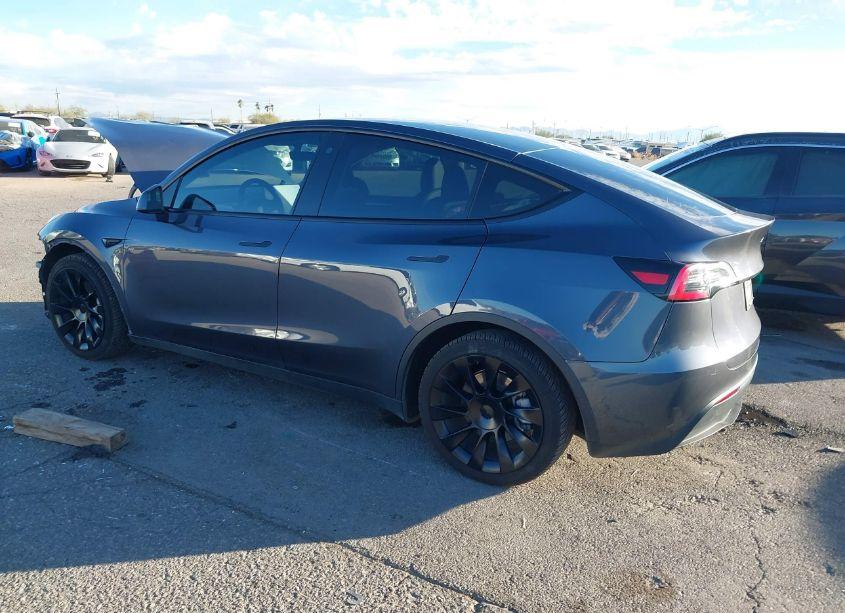 Photo 15 of 2023 Tesla Model Y AWD/LONG RANGE DUAL MOTOR ALL-WHEEL DRIVE (VIN 7SAYGAEE7PF715171)