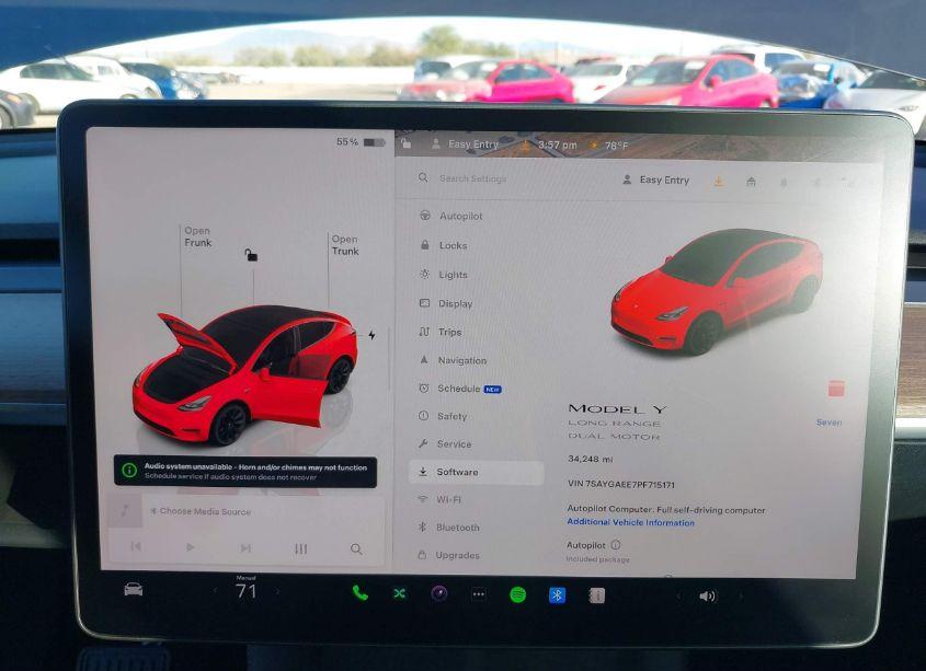 Photo 7 of 2023 Tesla Model Y AWD/LONG RANGE DUAL MOTOR ALL-WHEEL DRIVE (VIN 7SAYGAEE7PF715171)