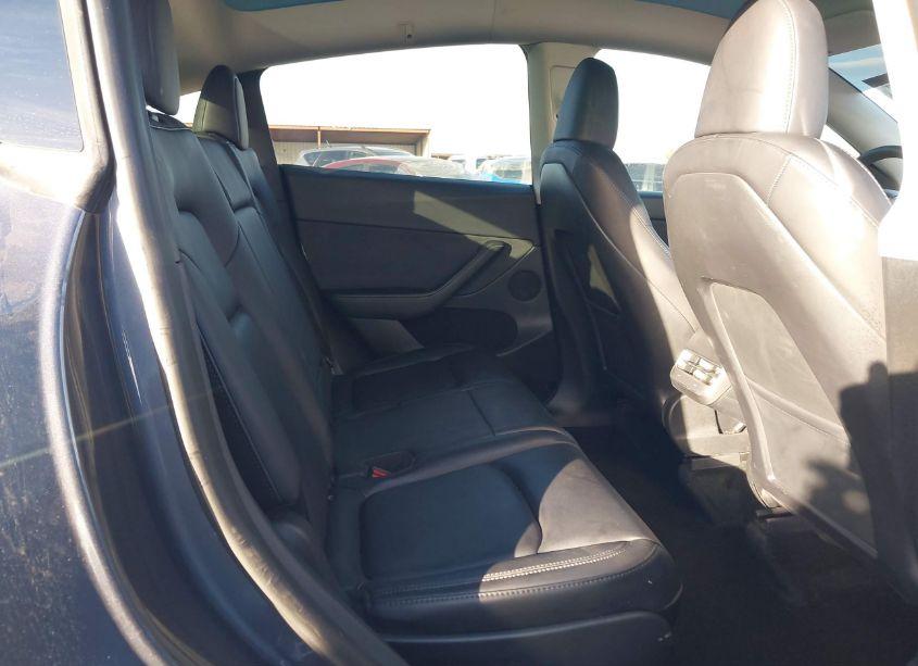 Photo 8 of 2023 Tesla Model Y AWD/LONG RANGE DUAL MOTOR ALL-WHEEL DRIVE (VIN 7SAYGAEE7PF715171)