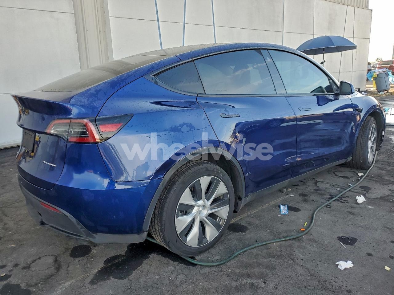 Photo 3 of 2023 TESLA MODEL Y (VIN 7SAYGAEE7PF759476)