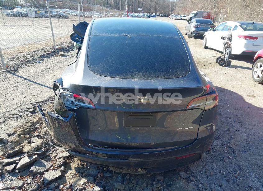 Photo 15 of 2023 Tesla Model Y AWD/LONG RANGE DUAL MOTOR ALL-WHEEL DRIVE (VIN 7SAYGAEE7PF926872)