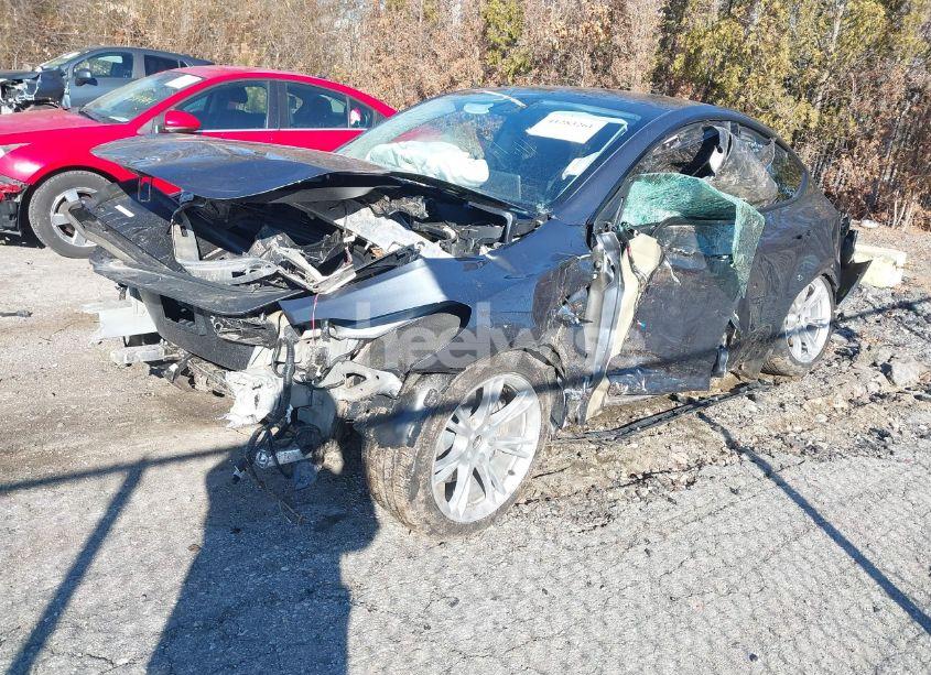 Photo 2 of 2023 Tesla Model Y AWD/LONG RANGE DUAL MOTOR ALL-WHEEL DRIVE (VIN 7SAYGAEE7PF926872)