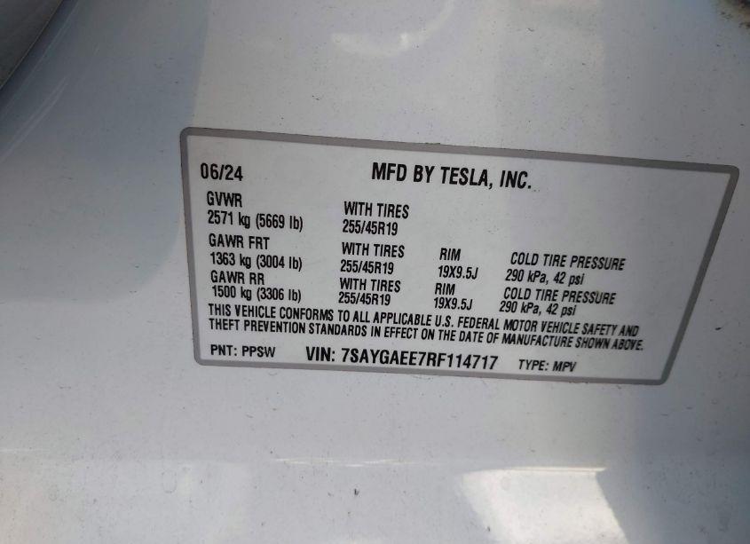 Photo 9 of 2024 Tesla Model Y LONG RANGE DUAL MOTOR ALL-WHEEL DRIVE (VIN 7SAYGAEE7RF114717)