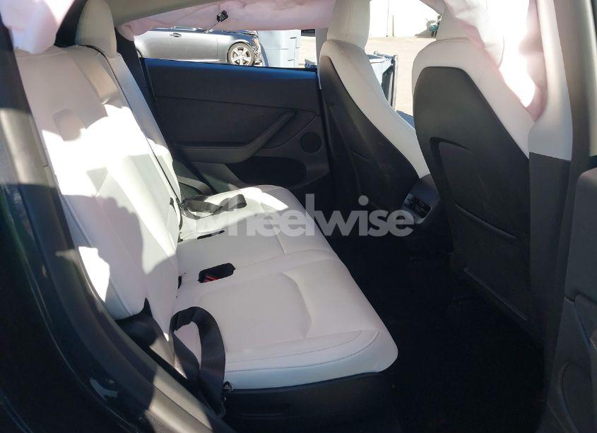 Photo 8 of 2024 Tesla Model Y LONG RANGE DUAL MOTOR ALL-WHEEL DRIVE (VIN 7SAYGAEE7RF126351)