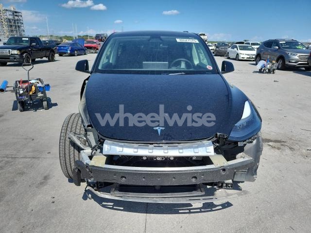 Photo 4 of 2025 TESLA MODEL Y (VIN 7SAYGAEE7SF245152)