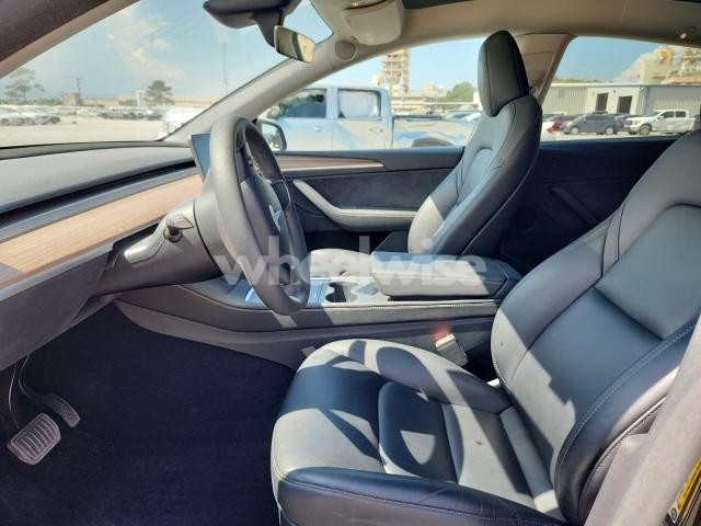 Photo 5 of 2025 TESLA MODEL Y (VIN 7SAYGAEE7SF245152)