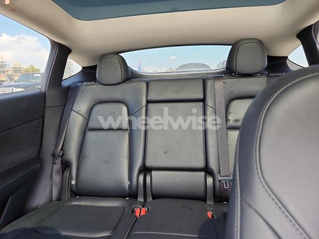 Photo 6 of 2025 TESLA MODEL Y (VIN 7SAYGAEE7SF245152)