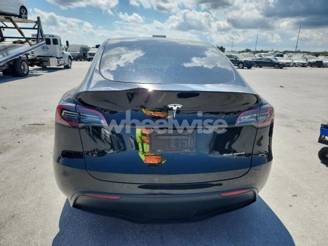Photo 9 of 2025 TESLA MODEL Y (VIN 7SAYGAEE7SF245152)