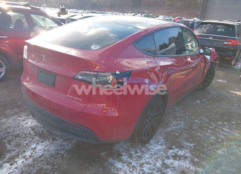 Photo 4 of 2023 Tesla Model Y AWD/LONG RANGE DUAL MOTOR ALL-WHEEL DRIVE (VIN 7SAYGAEE8PF587474)