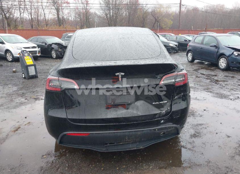 Photo 15 of 2023 Tesla Model Y AWD/LONG RANGE DUAL MOTOR ALL-WHEEL DRIVE (VIN 7SAYGAEE8PF610509)