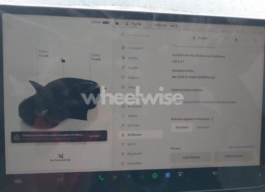 Photo 17 of 2023 Tesla Model Y AWD/LONG RANGE DUAL MOTOR ALL-WHEEL DRIVE (VIN 7SAYGAEE8PF610509)