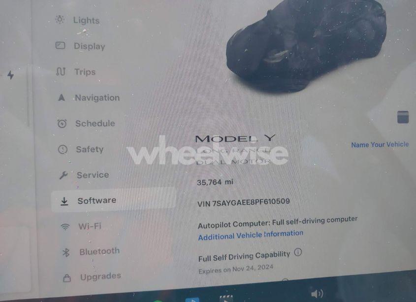 Photo 7 of 2023 Tesla Model Y AWD/LONG RANGE DUAL MOTOR ALL-WHEEL DRIVE (VIN 7SAYGAEE8PF610509)