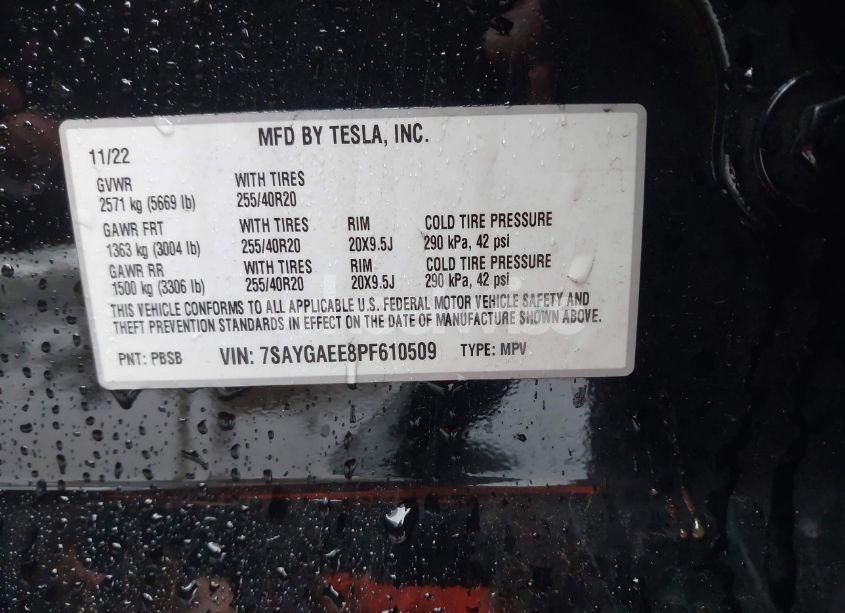 Photo 9 of 2023 Tesla Model Y AWD/LONG RANGE DUAL MOTOR ALL-WHEEL DRIVE (VIN 7SAYGAEE8PF610509)