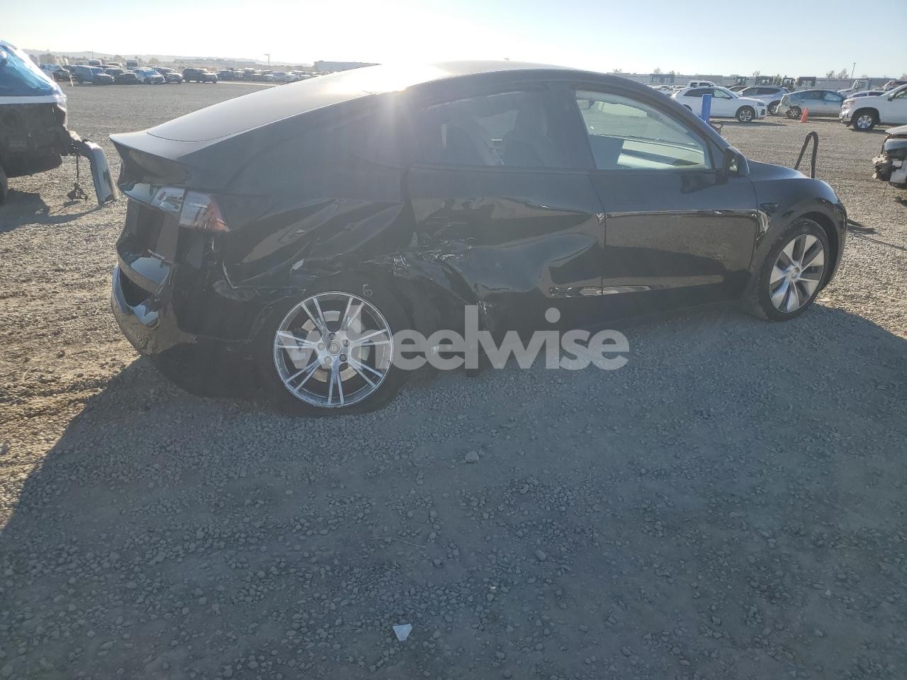 Photo 3 of 2023 TESLA MODEL Y (VIN 7SAYGAEE8PF873194)