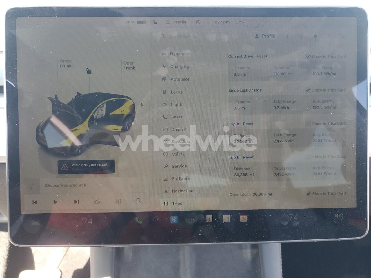 Photo 9 of 2023 TESLA MODEL Y (VIN 7SAYGAEE8PF873194)