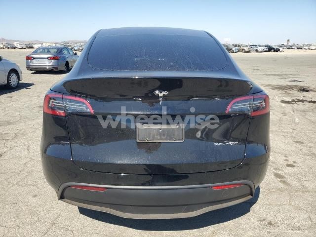 Photo 5 of 2024 TESLA MODEL Y (VIN 7SAYGAEE8RF005263)