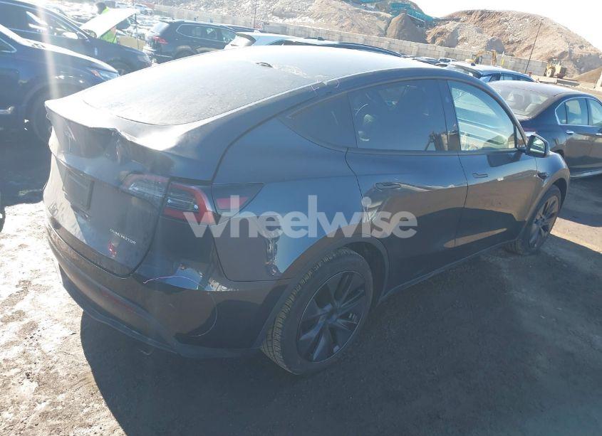 Photo 4 of 2024 Tesla Model Y LONG RANGE DUAL MOTOR ALL-WHEEL DRIVE (VIN 7SAYGAEE8RF111809)