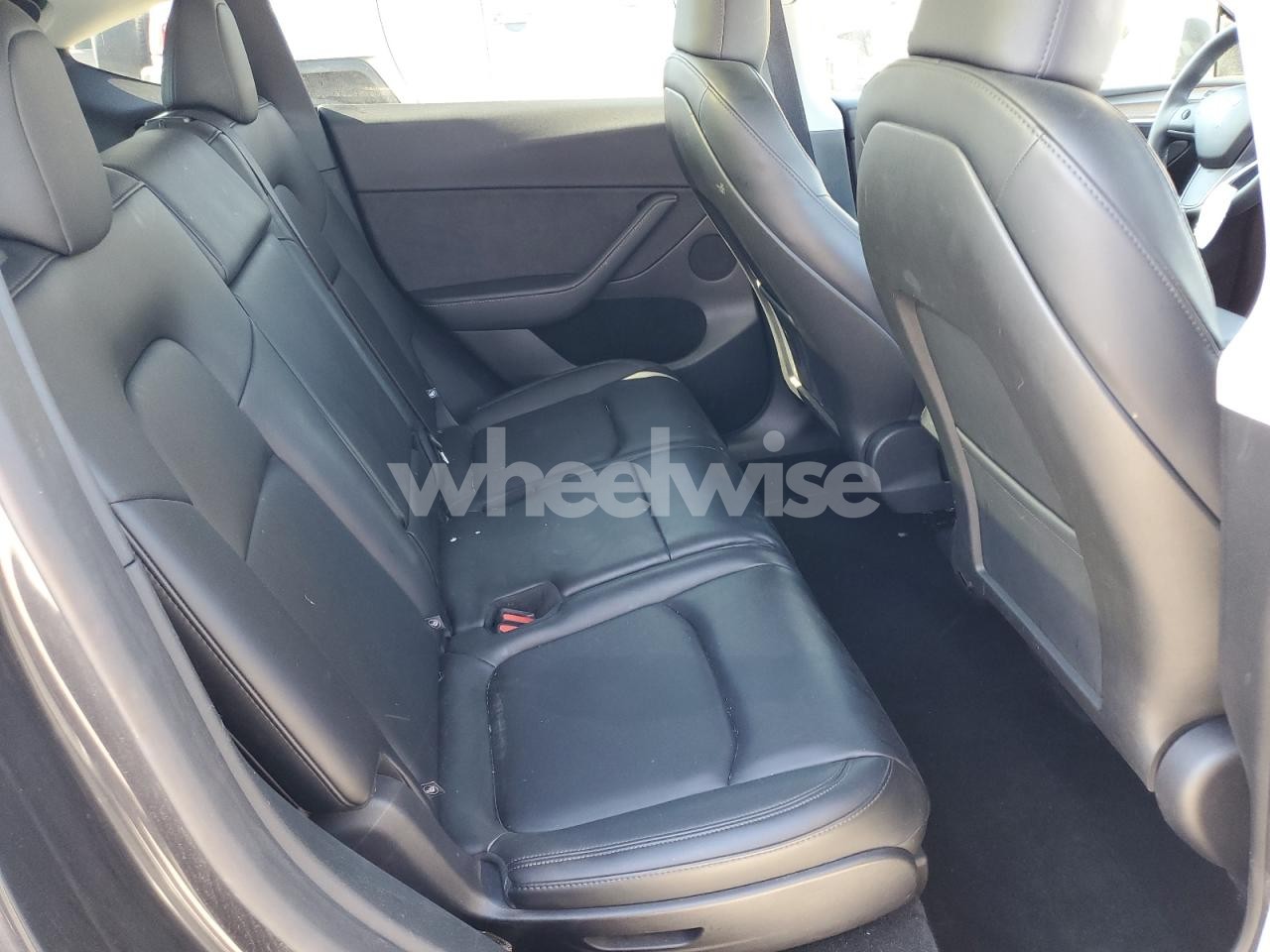 Photo 11 of 2024 TESLA MODEL Y (VIN 7SAYGAEE8RF209495)