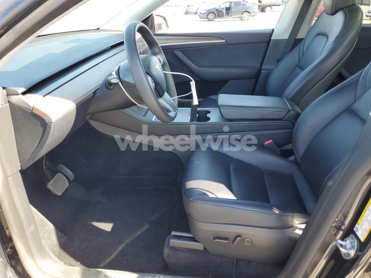 Photo 7 of 2024 TESLA MODEL Y (VIN 7SAYGAEE8RF209495)