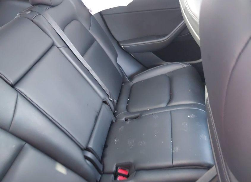 Photo 8 of 2022 Tesla Model Y LONG RANGE DUAL MOTOR ALL-WHEEL DRIVE (VIN 7SAYGAEE9NF520055)