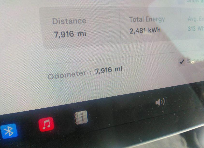 Photo 14 of 2022 Tesla Model Y LONG RANGE DUAL MOTOR ALL-WHEEL DRIVE (VIN 7SAYGAEE9NF570597)